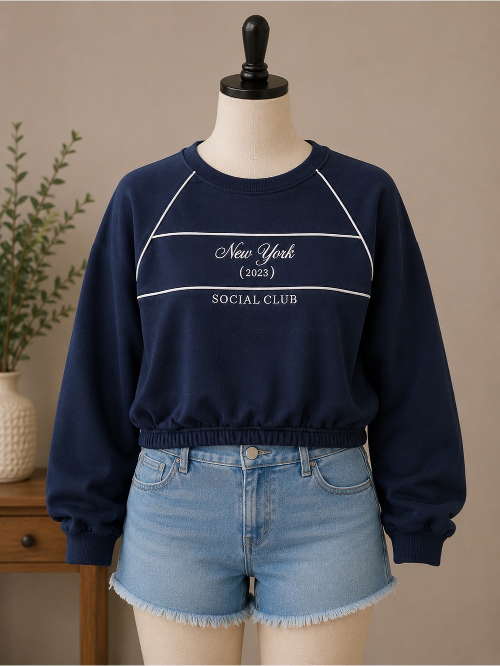 Hippie Rose Navy Crewneck with White‎ Piping & Embroidery NEW S
